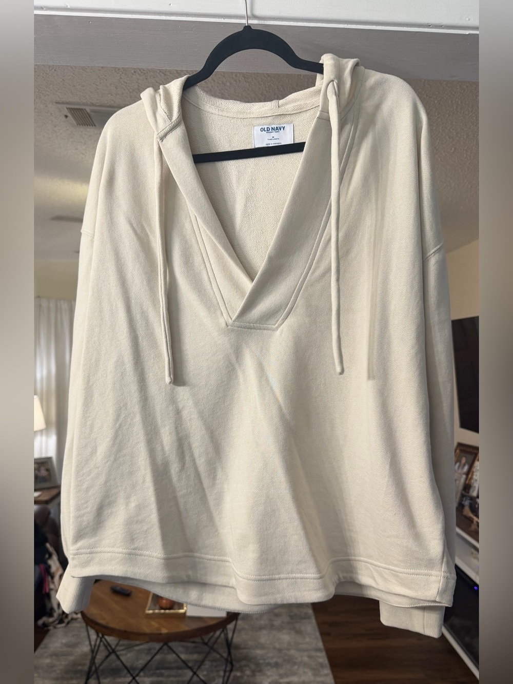 Old Navy Cream V-Neck Hoodie Sweater